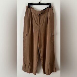 Nine West Tan Brown High Rise Wide Ankle Pants with Cargo Pockets New size 10